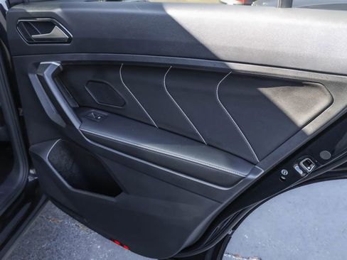 Certified 2024 Volkswagen Tiguan SE R-Line image 31