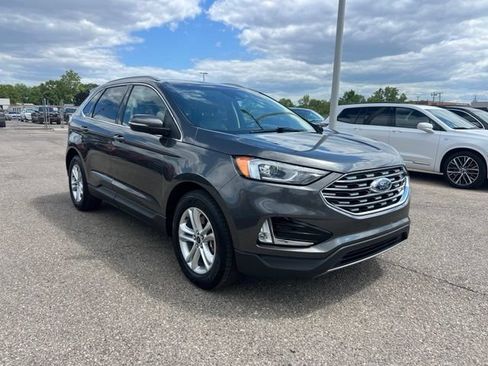 Certified 2020 Ford Edge SEL w/ Convenience Package AWD/4WD image 3
