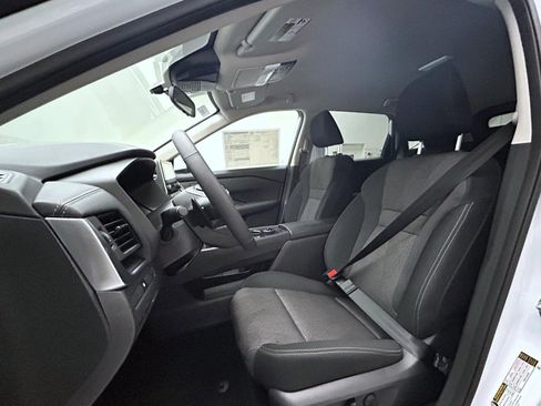 New 2026 Nissan Rogue SV image 10