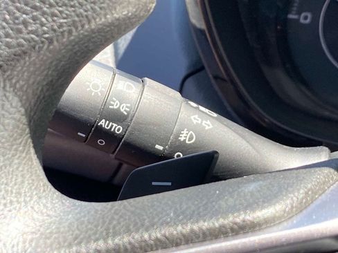 Certified 2023 Subaru Impreza 2.0i Premium AWD/4WD image 22