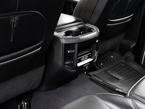 Used 2020 RAM 3500 Limited image 14