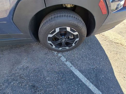 Used 2025 Hyundai Santa Fe SEL image 9