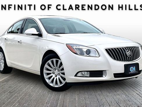 Used 2013 Buick Regal Premium FWD image 1