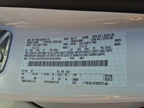 Used 2017 Ford Escape SE FWD image 27
