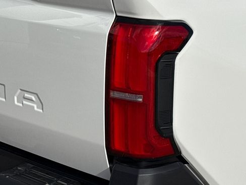 New 2026 Toyota Tacoma SR image 31