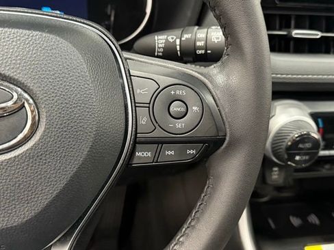 Used 2024 Toyota RAV4 XLE Premium image 18