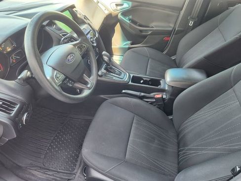 Used 2018 Ford Focus SEL image 13