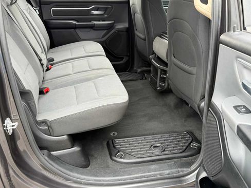 Used 2020 RAM 1500 Big Horn RWD image 26