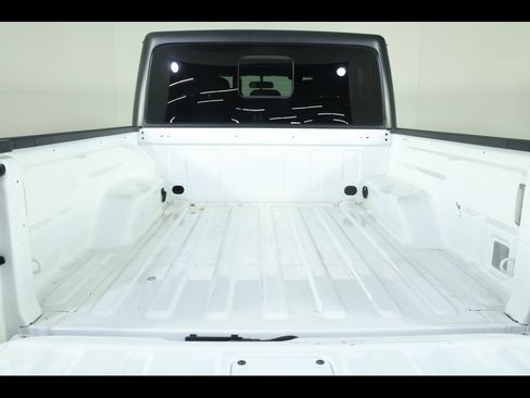 Used 2021 Jeep Gladiator Sport image 14