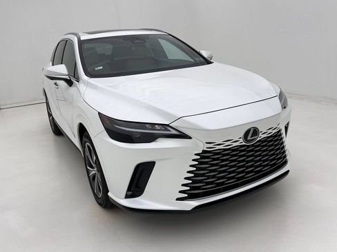 Used 2025 Lexus RX 350 Premium AWD/4WD image 3