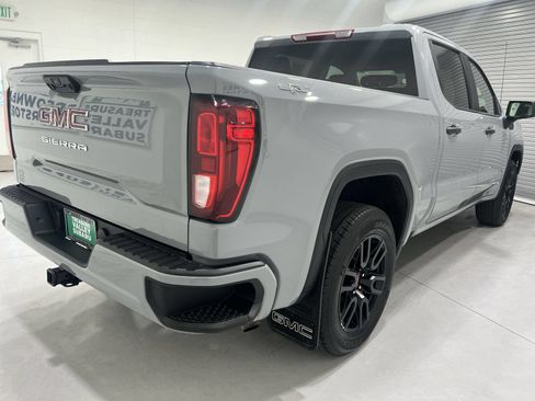 Used 2024 GMC Sierra 1500 Pro w/ Graphite Edition AWD/4WD image 8