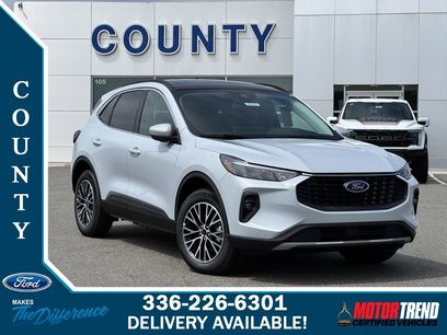 New 2025 Ford Escape SE