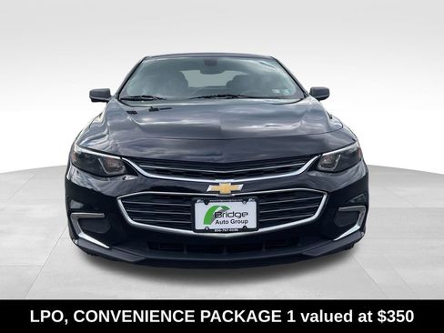 Used 2018 Chevrolet Malibu LS w/ LPO, Convenience Package 1 FWD image 2