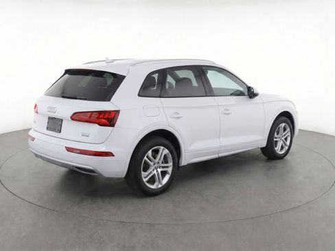 Used 2018 Audi Q5 2.0T Premium AWD/4WD image 3
