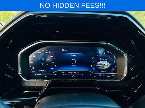 Used 2025 Chevrolet Silverado 1500 LT AWD/4WD image 36