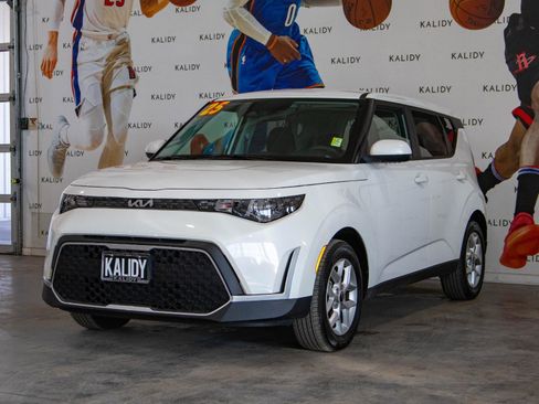 Used 2025 Kia Soul S image 20