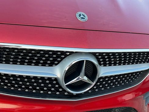 Used 2018 Mercedes-Benz E 400 Coupe image 18