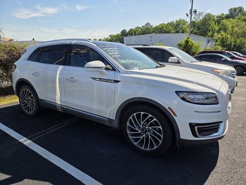 Used 2020 Lincoln Nautilus Reserve AWD/4WD image 3