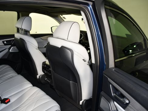 Certified 2025 Acura MDX SH-AWD w/ Advance Package image 44