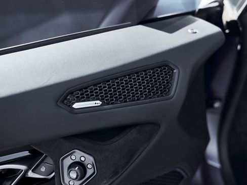 Used 2023 Lamborghini Huracan Tecnica RWD image 38