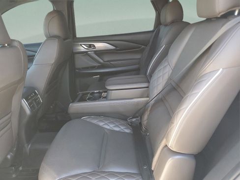 Used 2022 MAZDA CX-9 Signature image 10