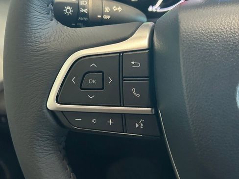 New 2026 Toyota Sienna XLE image 40