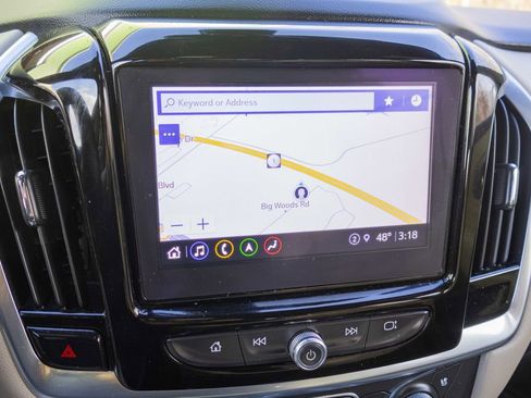 Used 2022 Chevrolet Traverse Premier image 20