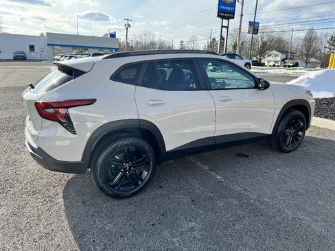 New 2026 Chevrolet Trax ACTIV w/ Sunroof Package image 6