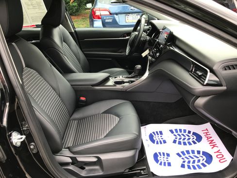 Certified 2023 Toyota Camry SE AWD/4WD image 25