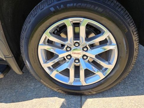 Used 2020 GMC Sierra 1500 SLT w/ SLT Premium Plus Package image 18