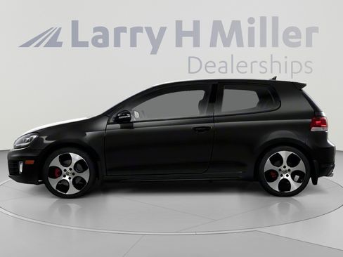 Used 2010 Volkswagen GTI 2-Door FWD image 3