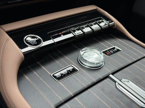 New 2026 Lincoln Navigator Black Label AWD/4WD image 31