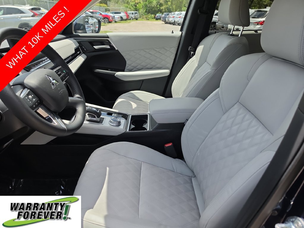 Used 2024 Mitsubishi Outlander SEL Black Edition FWD image 16