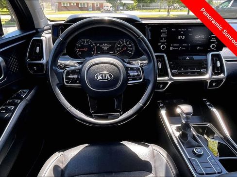 Used 2021 Kia Sorento S w/ Panoramic Sunroof Package FWD image 5