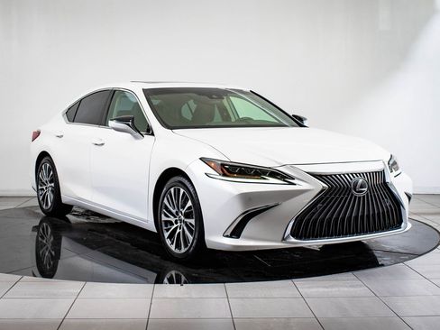 Certified 2019 Lexus ES 350 w/ Accessory Package 2 image 5