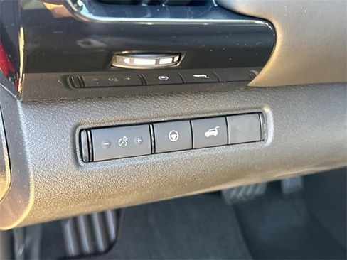 New 2026 Nissan Pathfinder SV image 21