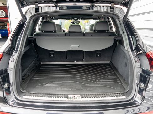 Used 2015 Porsche Cayenne S AWD/4WD image 37