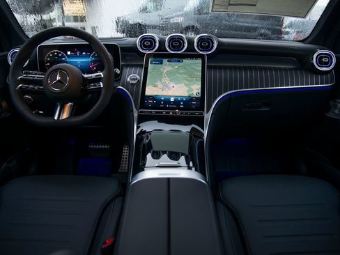 New 2026 Mercedes-Benz GLC 300 4MATIC image 17
