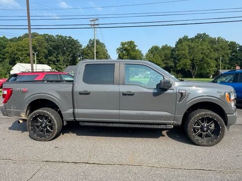 Certified 2021 Ford F150 XL w/ STX Appearance Package AWD/4WD image 9