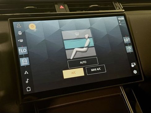 Used 2026 Land Rover Range Rover Velar Dynamic SE AWD/4WD image 18