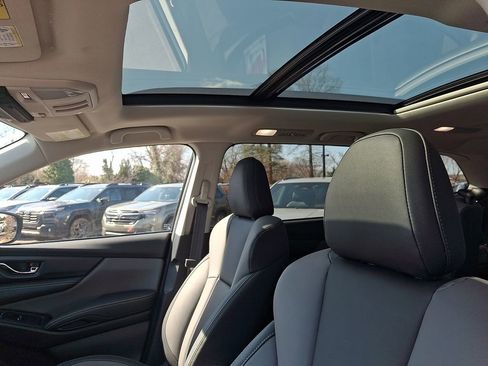 Used 2025 Subaru Ascent Onyx Edition image 15