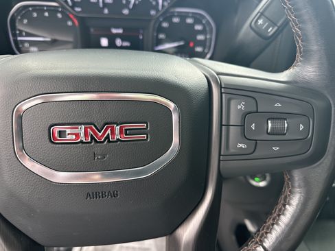 Used 2022 GMC Sierra 1500 AT4 w/ AT4 Preferred Package AWD/4WD image 26