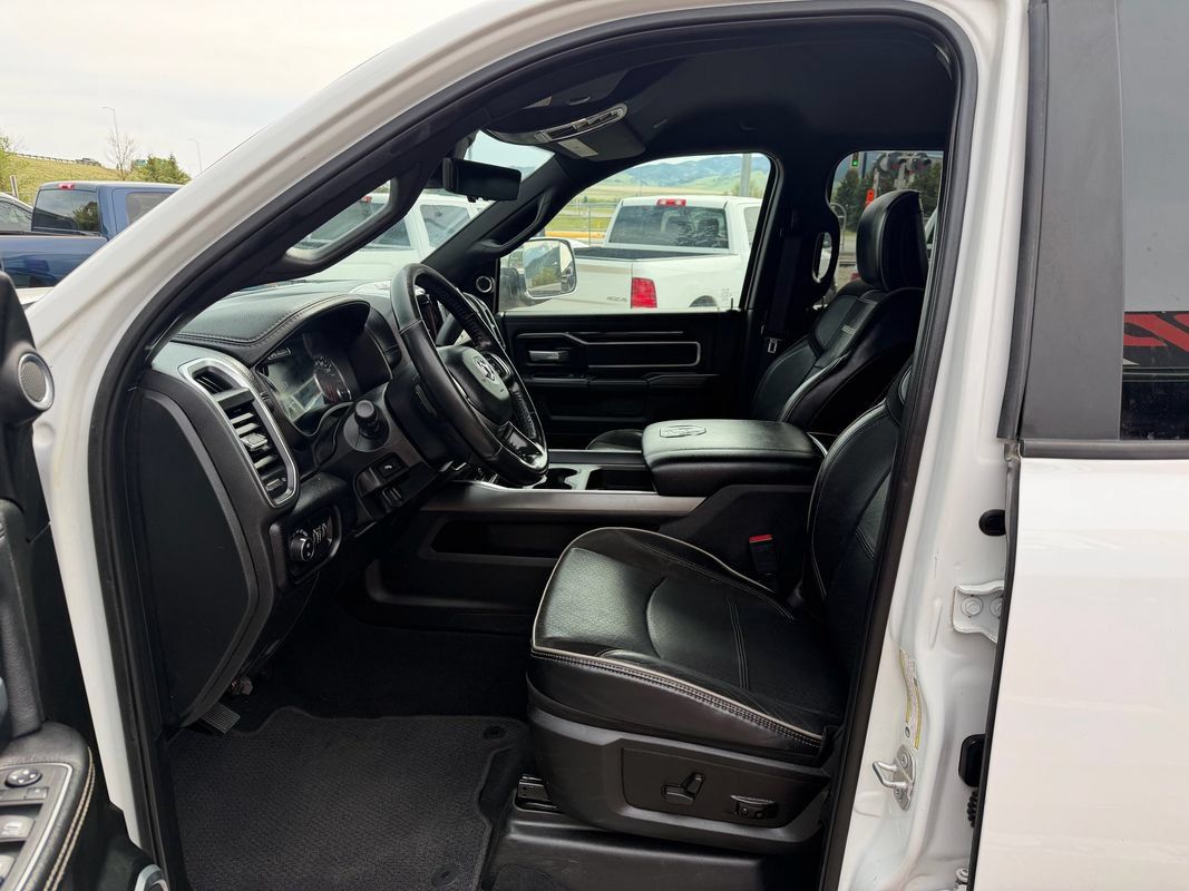 Used 2022 RAM 2500 Laramie AWD/4WD image 11