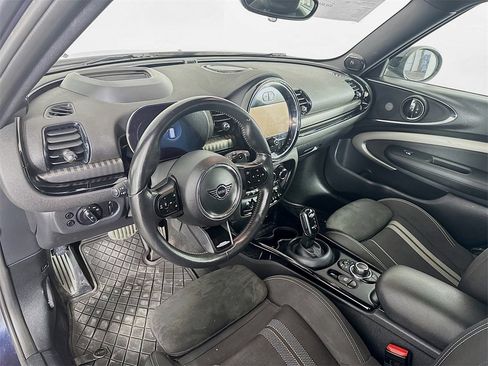 Used 2022 MINI Cooper Clubman John Cooper Works image 9