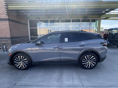 Used 2024 Volkswagen ID.4 S image 5