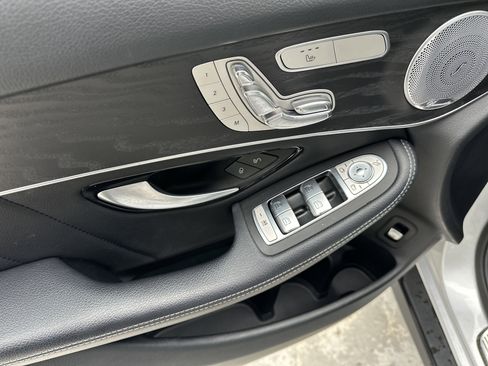 Certified 2018 Mercedes-Benz GLC 300 4MATIC image 15