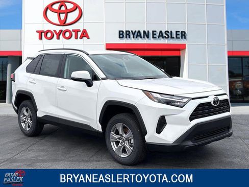 New 2025 Toyota RAV4 XLE image 1