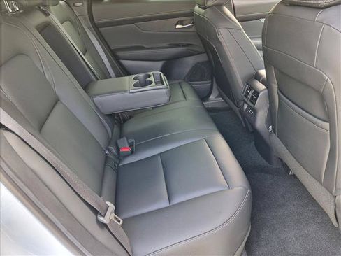 Certified 2025 Nissan Murano SL w/ Cargo Package AWD/4WD image 21