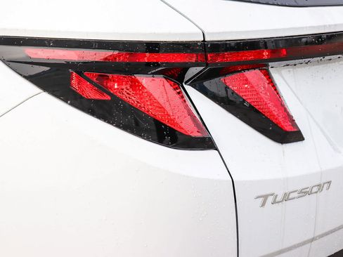 New 2026 Hyundai Tucson SEL FWD image 11