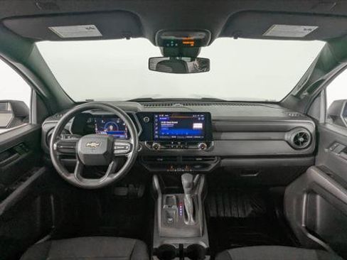 Used 2023 Chevrolet Colorado W/T RWD image 26